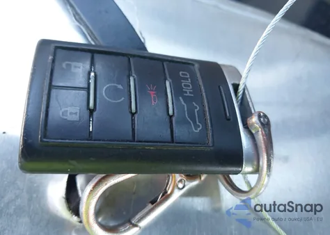 2013 Cadillac Srx Luxury Collection z USA, uszkodzony, nr VIN 3GYFNCE38DS649196